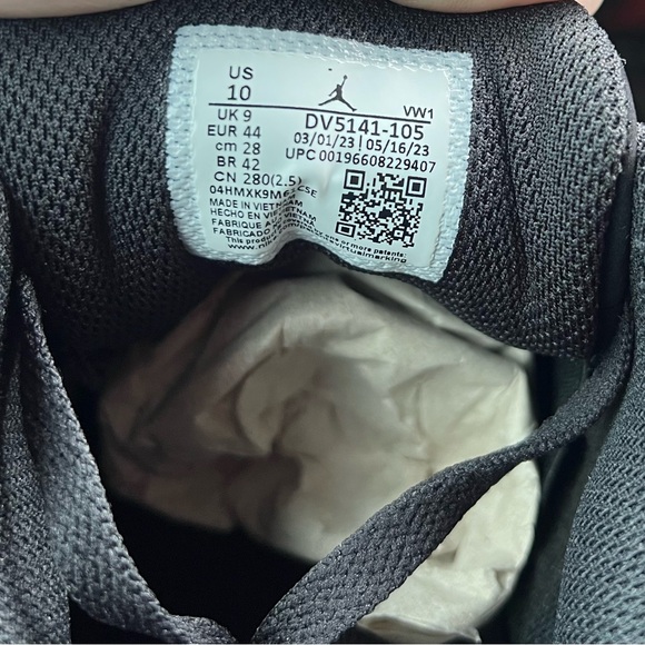 Nike Air Jordan’s - Picture 7 of 8